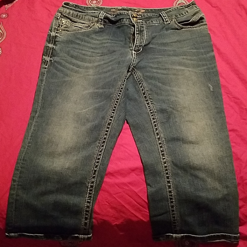 Womens Seven7 jean capri's